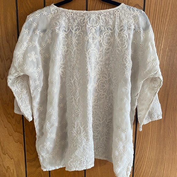 Johnny Was blouse shirt 100% Cupra Rayon eyelet lace embroidery detailing small - Picture 4 of 11
